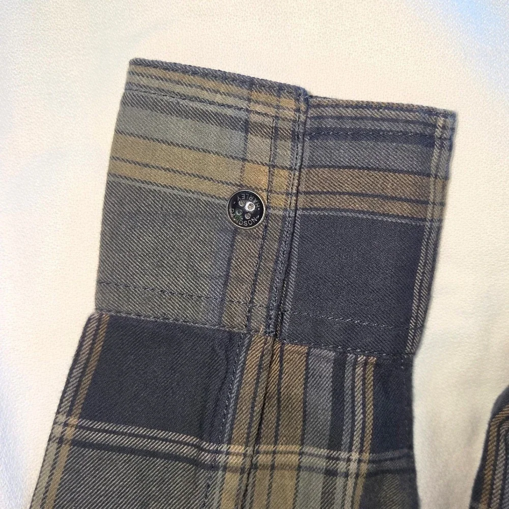 Harley Davidson Plaid Snap Down Women L Gray Tan Graphic Back 96337-19VW‎
